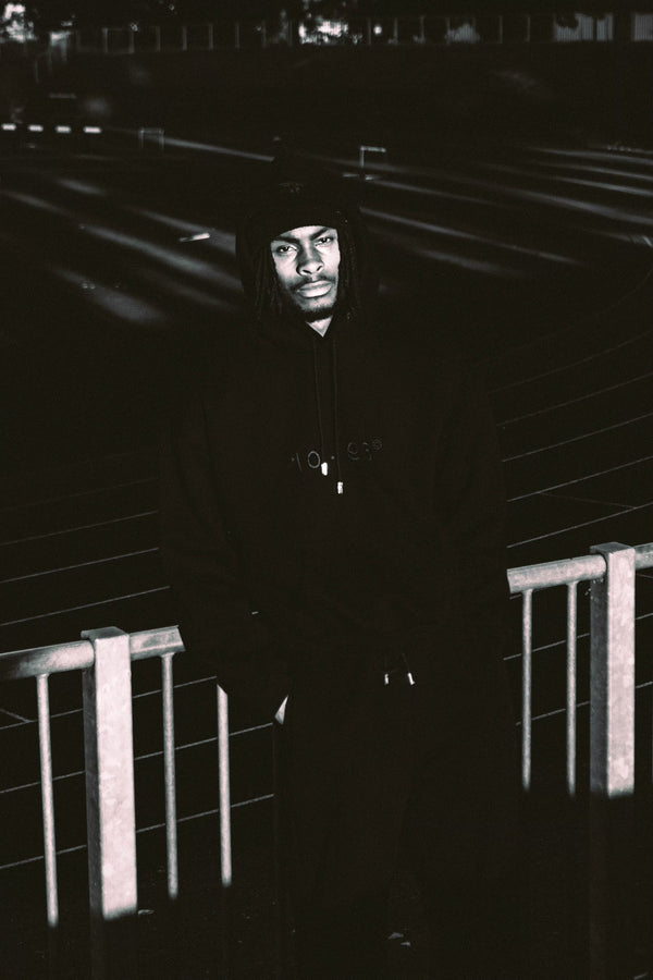1096ix X Declan