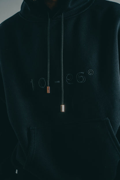 Signature BLK Edition Hoodie